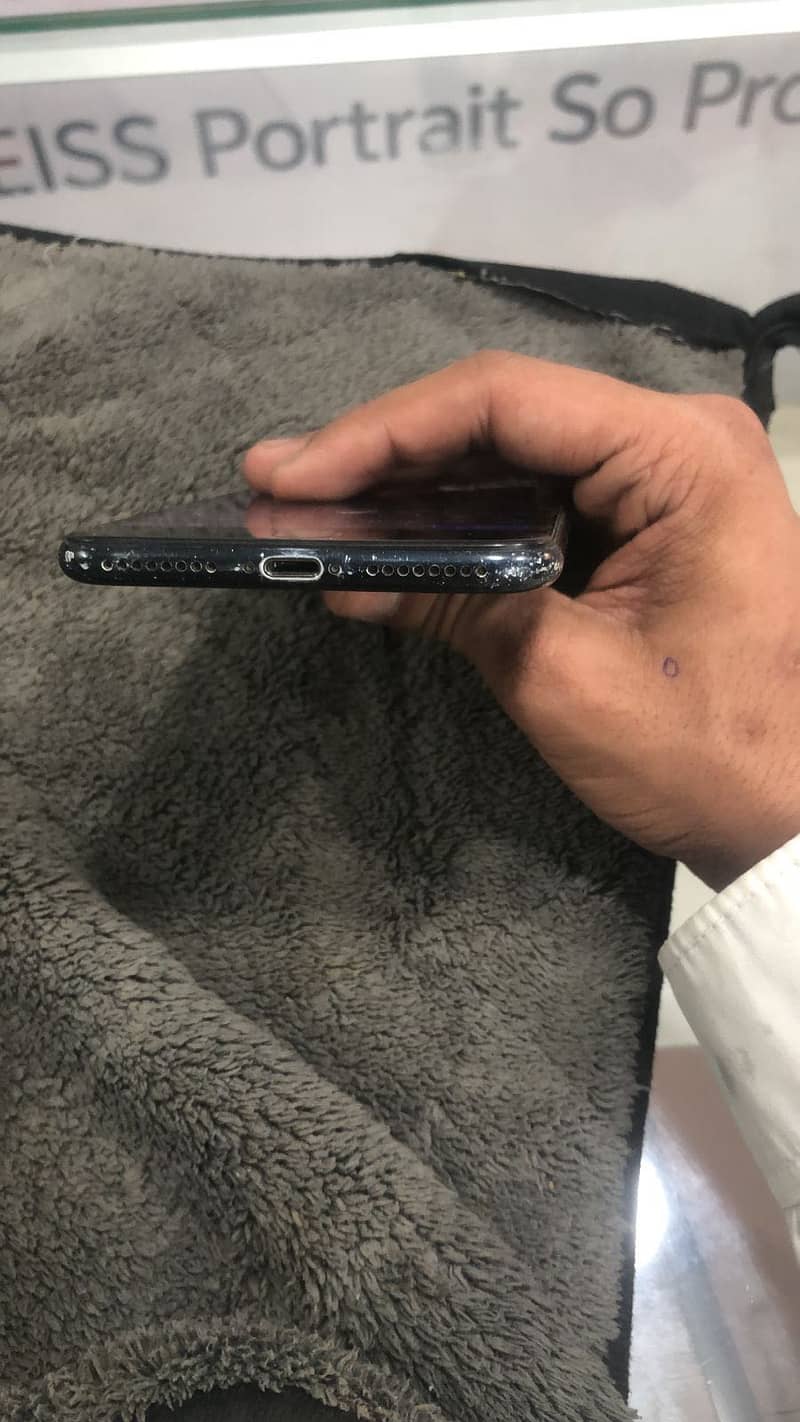 Iphone 7 plus pta 3