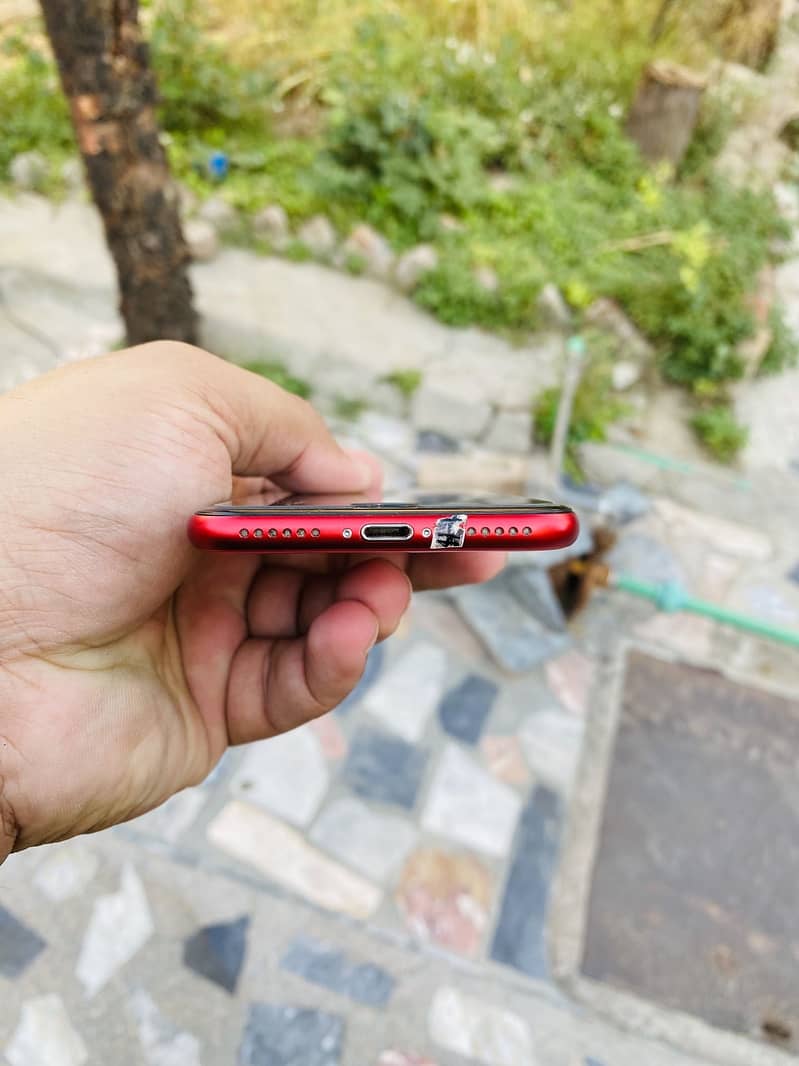 iPhone SE 2020 PTA Approved 7