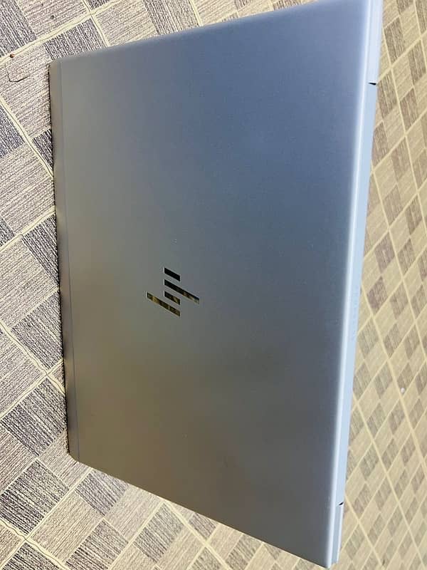 HP 840 G5 Touch 3