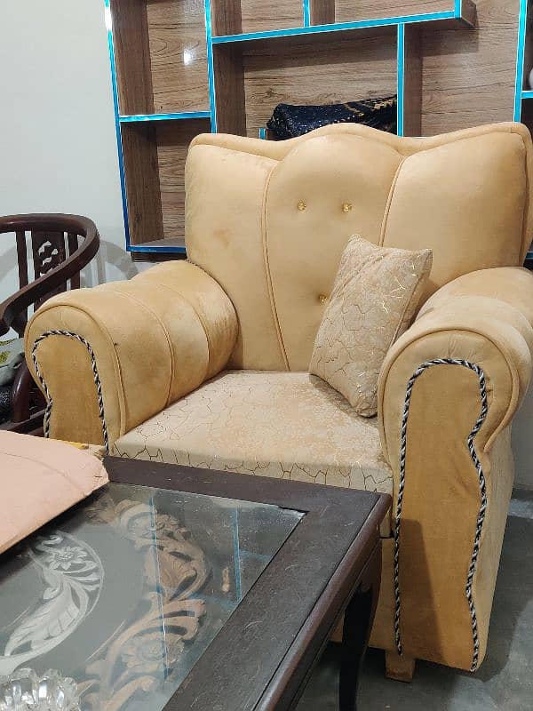 Sofa for sale 4