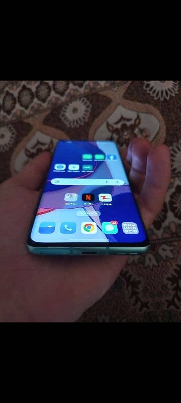 one plus 8 8/128 1