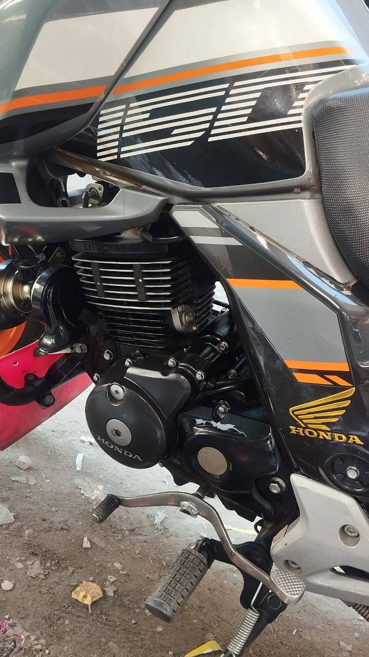 Honda  CB 150F | Model 2022 | Honda In Bikes | Total Geniune 4
