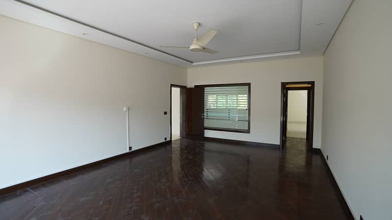 1 Kanal Modern Bangalow For RENT In DHA Lahore Phase 5 Near PENTA SQUARE MALL 22