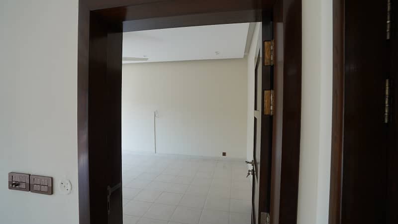1 Kanal Modern Bangalow For RENT In DHA Lahore Phase 5 Near PENTA SQUARE MALL 29