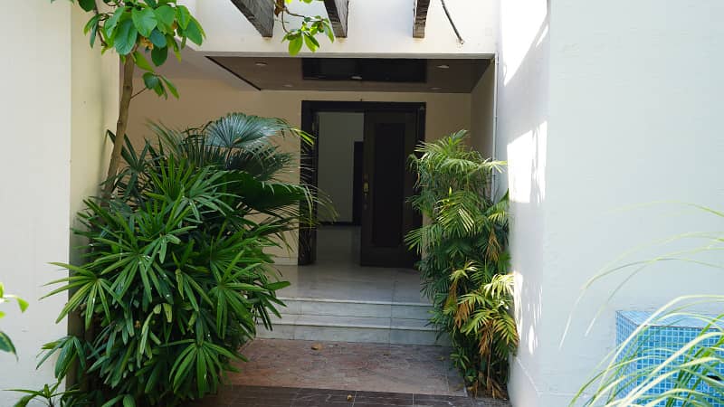1 Kanal Modern Bangalow For RENT In DHA Lahore Phase 5 Near PENTA SQUARE MALL 30