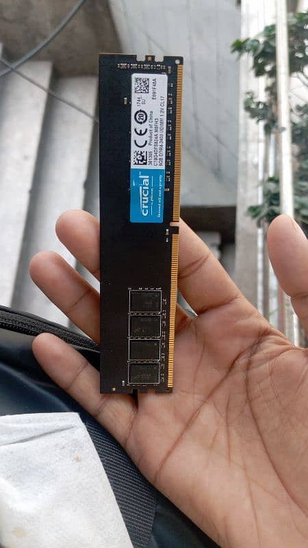 DDR4 SDRAM 0