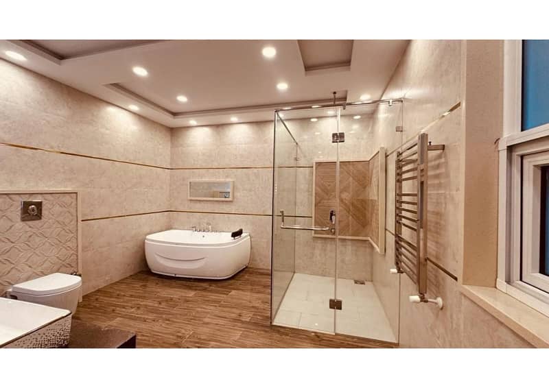 UPPER-PORTION 1-KANAL 3-Bed attach Bath PHASE-6 DHA LAHORE 5