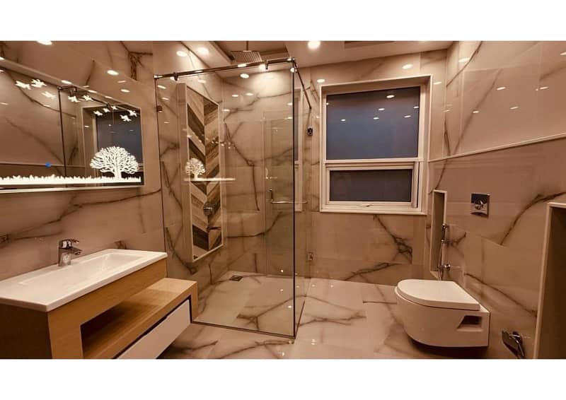 UPPER-PORTION 1-KANAL 3-Bed attach Bath PHASE-6 DHA LAHORE 7