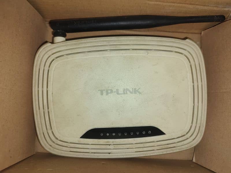 TP Link router with 60meter wire 0