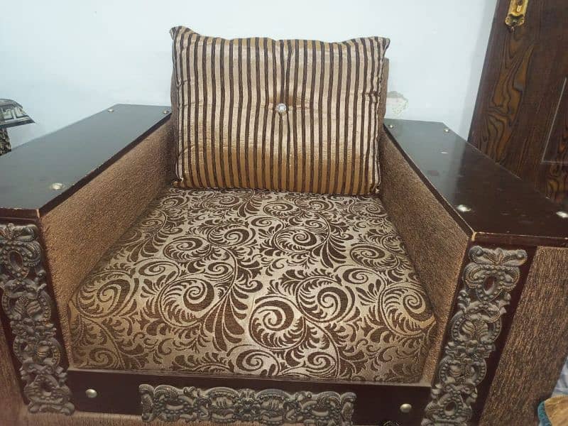 6 Seater sofa set 0