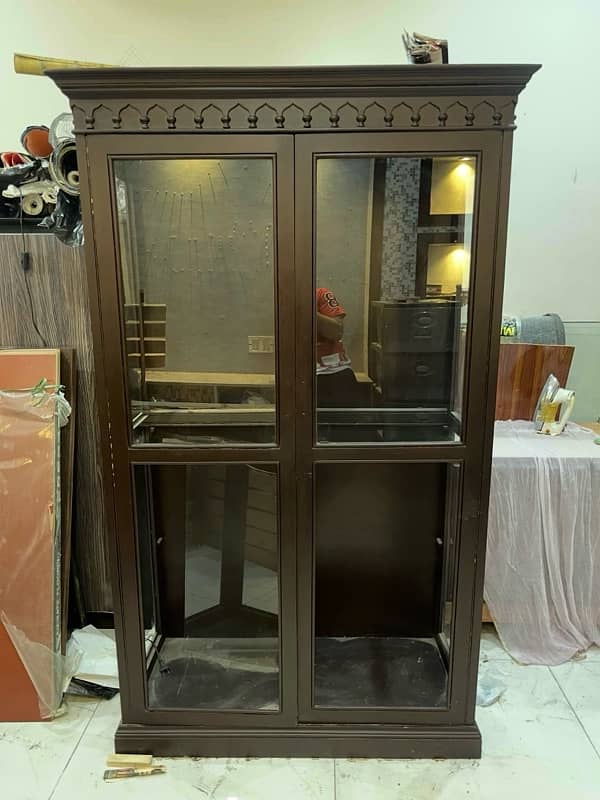 wooden shocase display cabinet 0