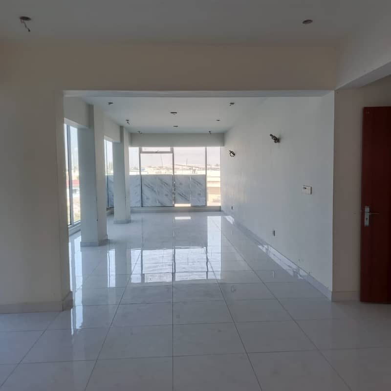 Brand New Office Available For Rent 1200 sqft At DHA Phase 2 sunset Boulevard 2