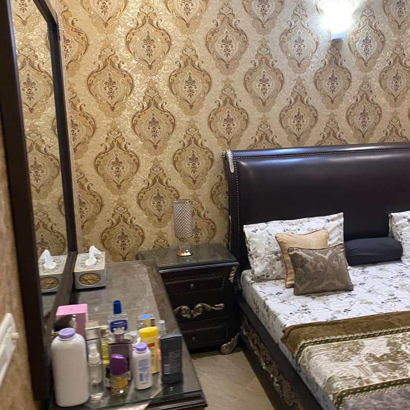 10 Marla Elegant Design Lavish House Near To Park 3