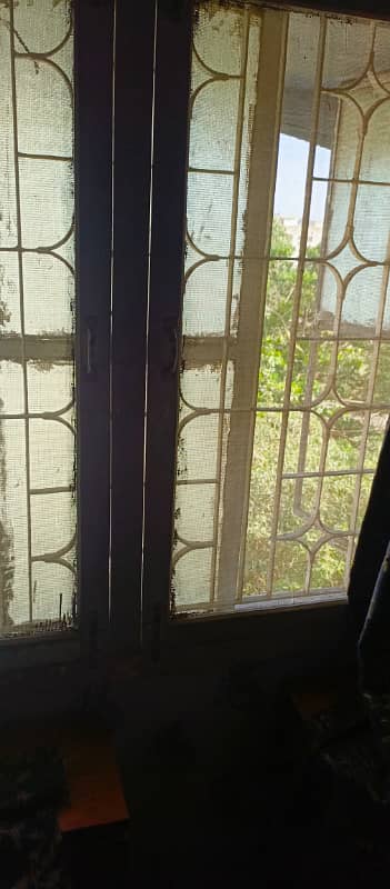 20000. ladies furnished sharing rooms. Park facing westopen. available for rent 4 floor gulshan block 16. erum centre iftikhar estate 6
