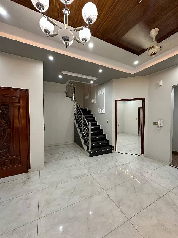 Prime Location 5 Marla House Is Available In Royal Palm City - Block A 15