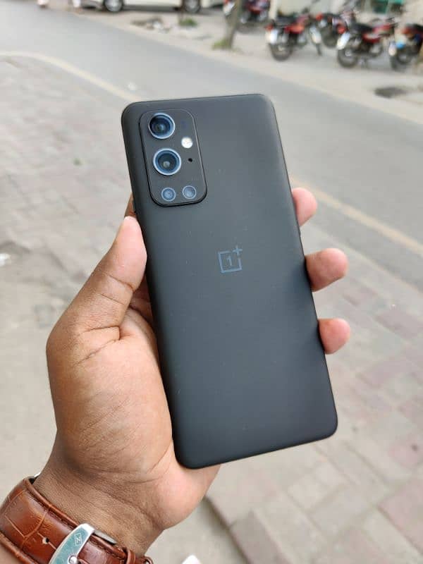 OnePlus 9 pro 12/256 dual pta 2