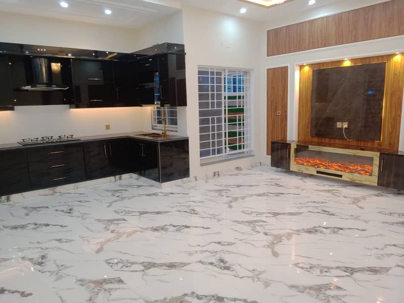 Corner Double Unit House Is Available For Sale 8