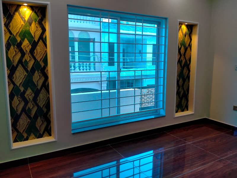 Corner Double Unit House Is Available For Sale 10