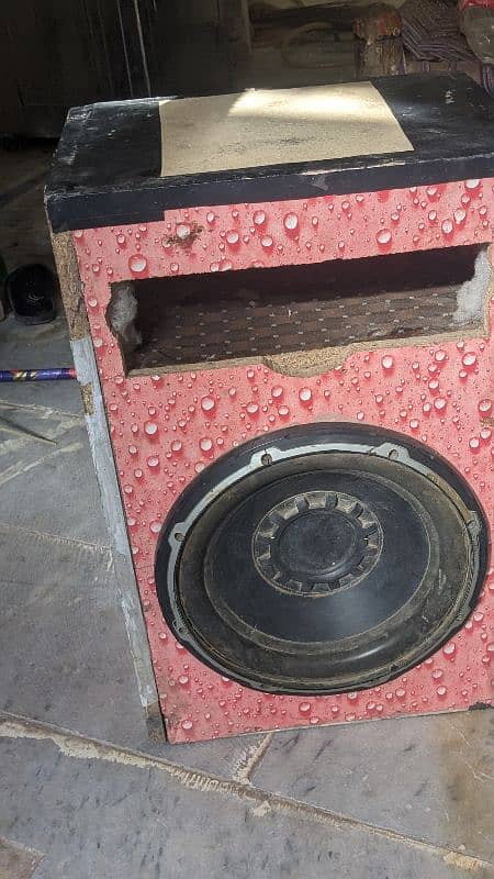 Car amplifier and speaker for sale urgent 1