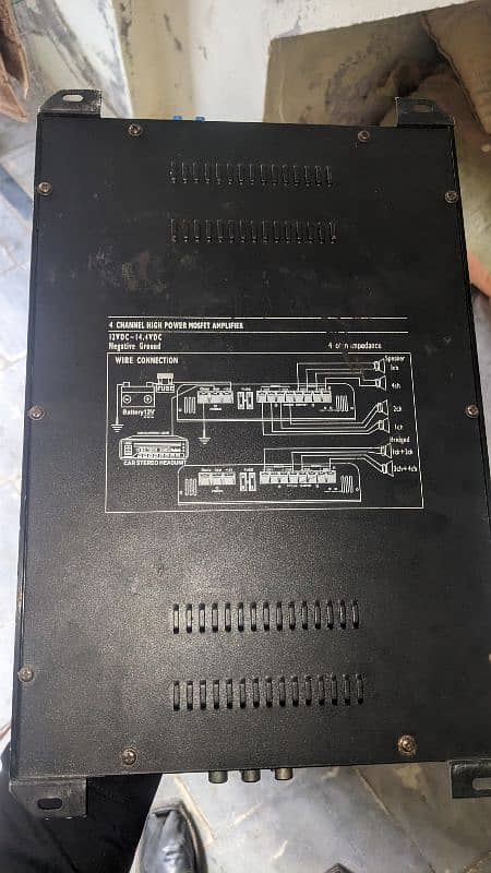 Car amplifier and speaker for sale urgent 5
