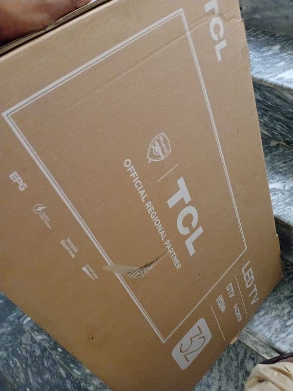 TCL Box packed LED 32 Inches Original 0