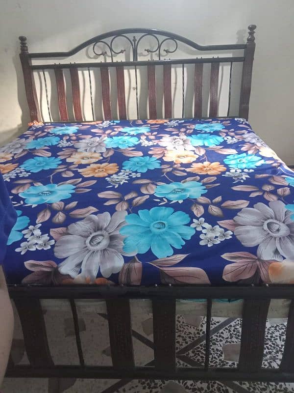 iron double bed 1