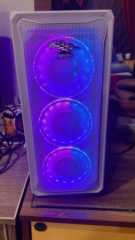 I’m  selling gaming pc 1