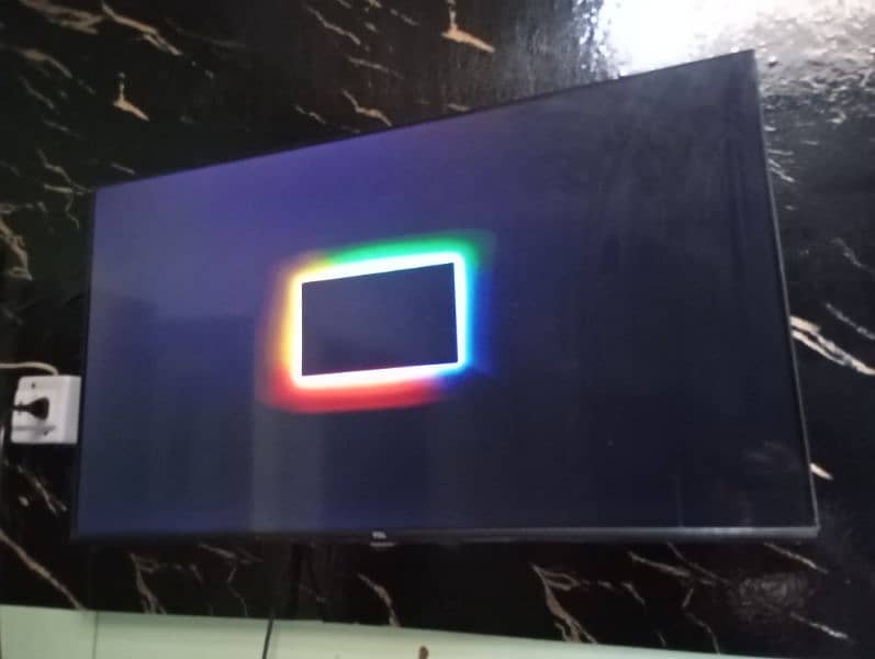 TCL 40 inch lcd 4
