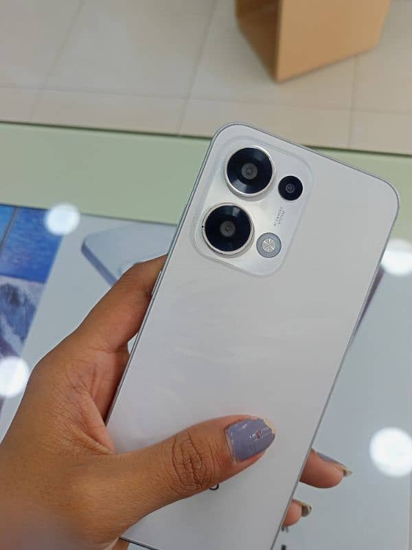 oppo Reno 13 5g 3