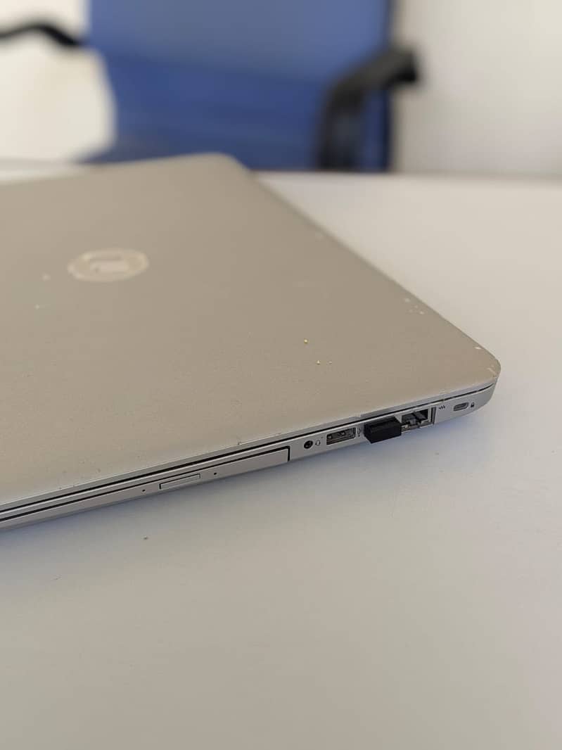 HP PROBOOK 8231 CORE i5 7th Generation Ram 16 GB SSD 256 Graphic 620 5