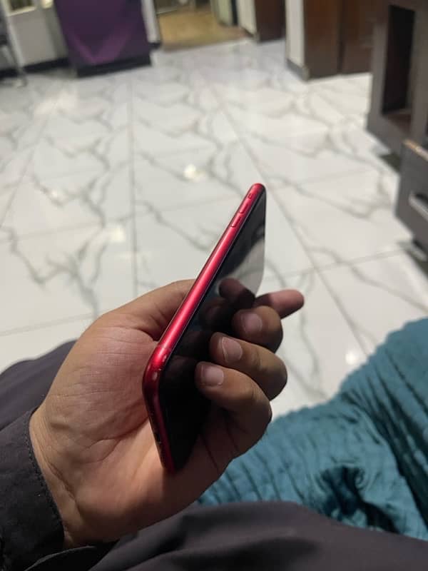 i phone 11 64 GB  non pta 5