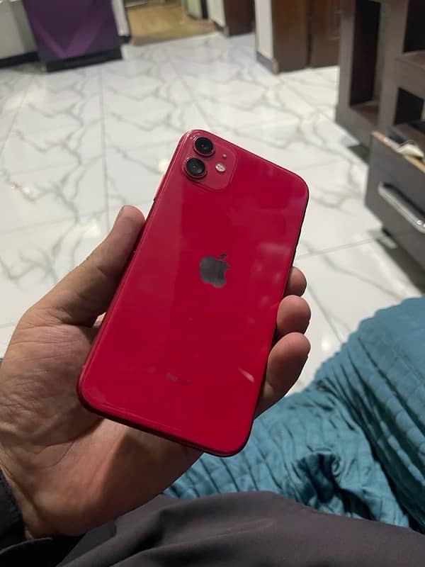 i phone 11 64 GB  non pta 8