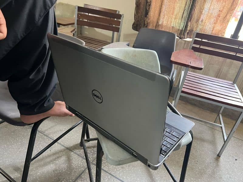 Dell Gaming Laptop (latitude E6540) 5