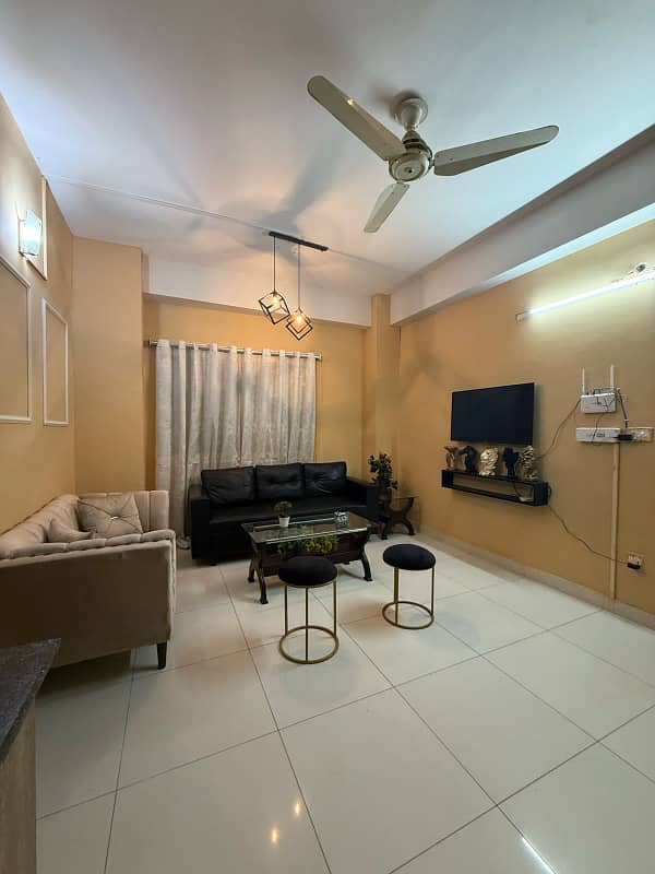 One bedroom apartment available on daily and weekly basis 15