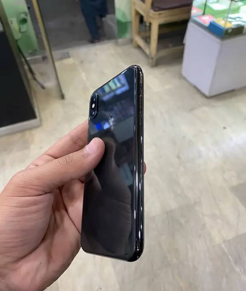 i phone x bypass back pennal change 64 GB bettery 100 exchange possib 2