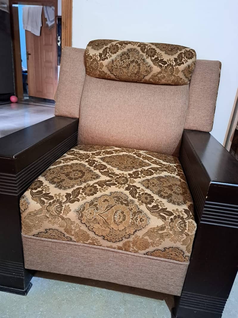 Sofas and beds 12
