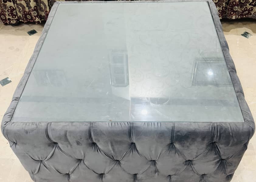 Renewed 5-Seater Sofa Set with tables for Comfort and Style 4