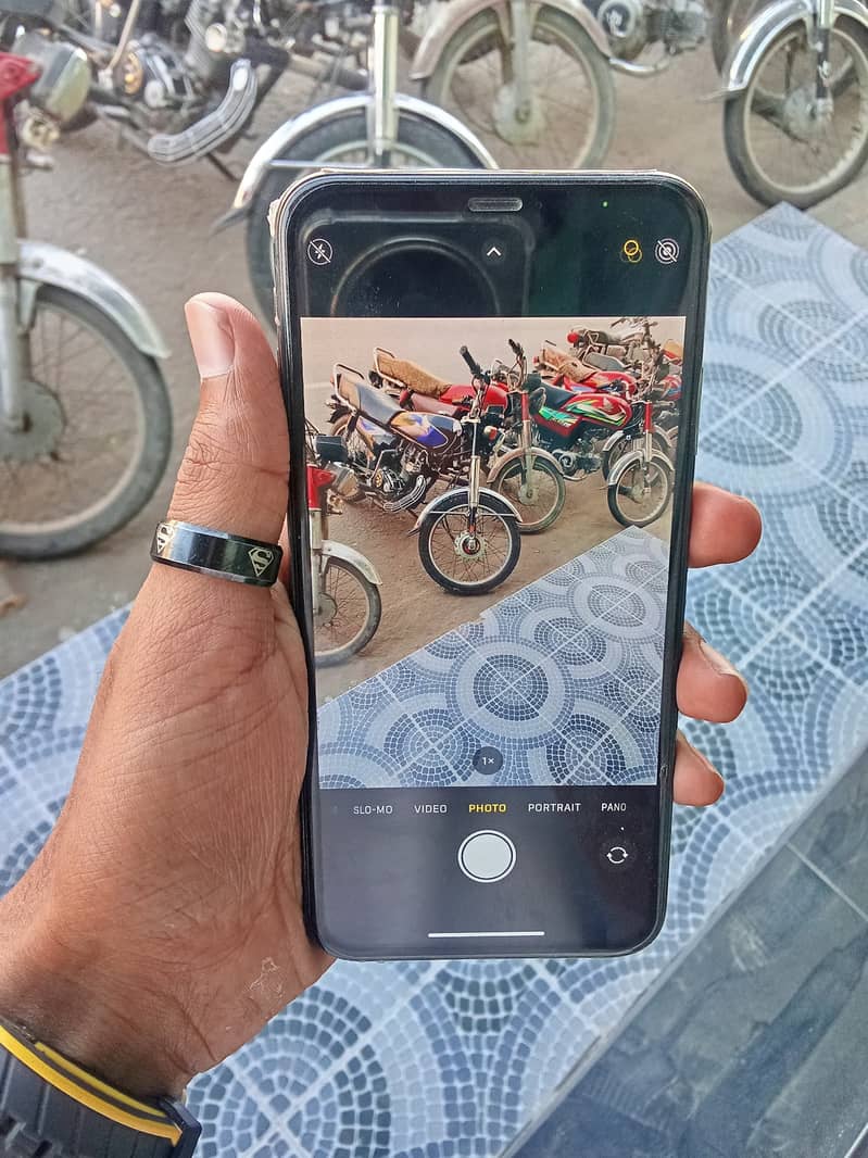 I PHONE XS MAX 512 GB 10/10 PTA APPROVED 5