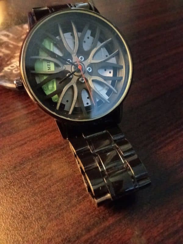wheel watch with black colour 1