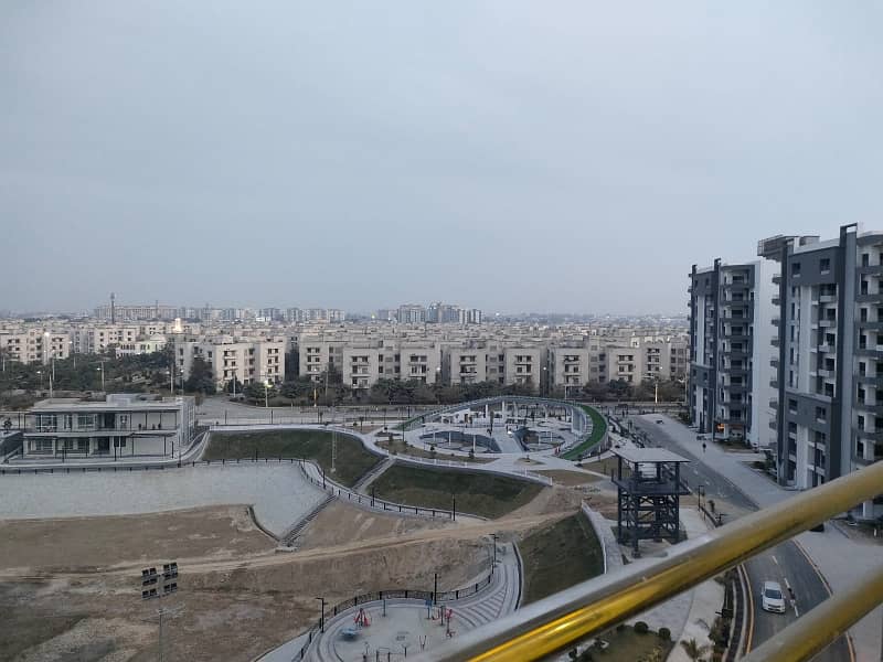 BRAND NEW 10 Marla 3 Bed Apartment On 5th Floor For Sale In Askari 11 Sec-D, Lahore 17
