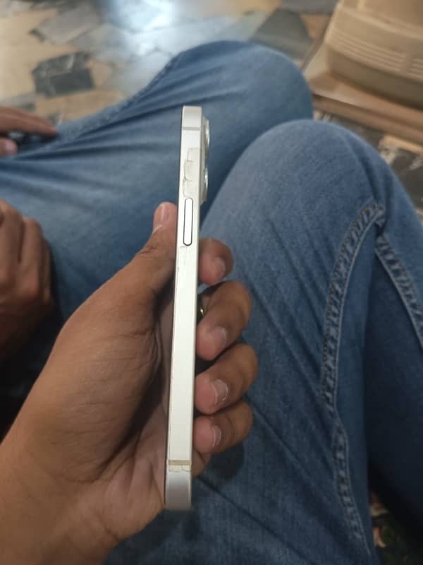 IPhone 13 128 gb factory unlock 3