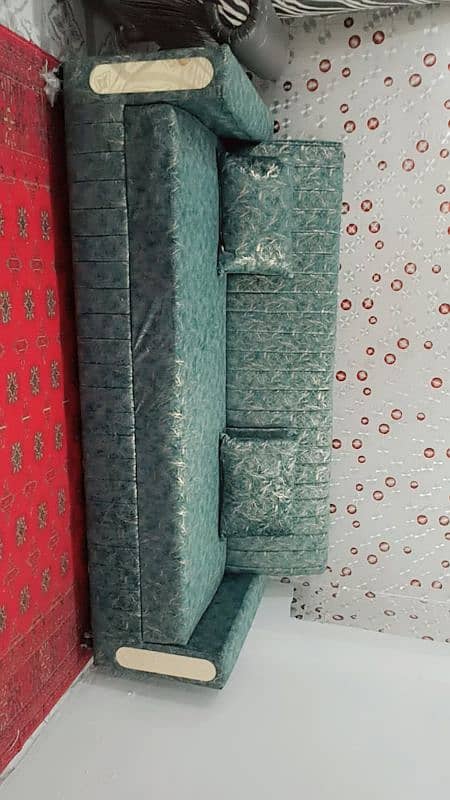 sofa kum bed 2 and 2 puffy 5