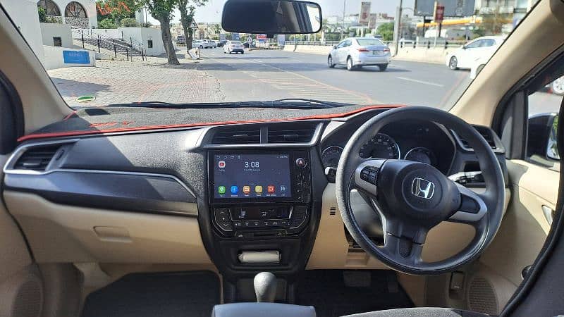 Honda BR-V 2023 4