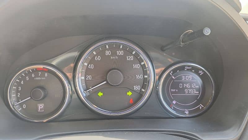 Honda BR-V 2023 6
