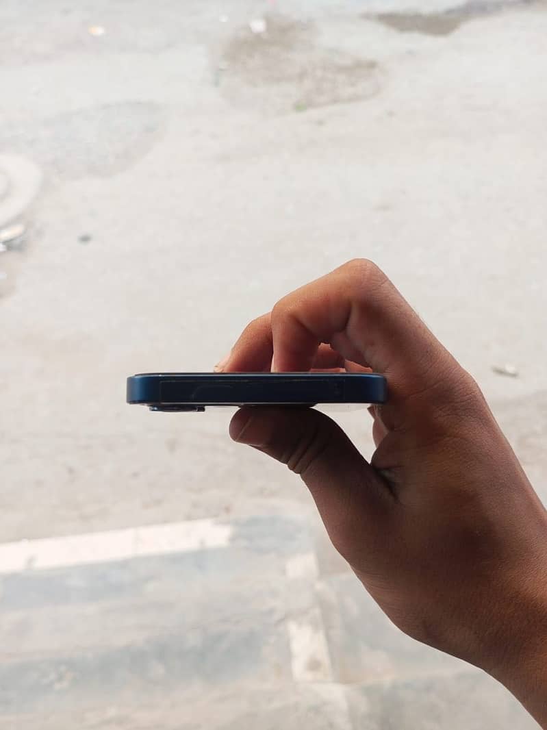 iPhone 12 jv 64gb exchange possible with iPhone 13 1