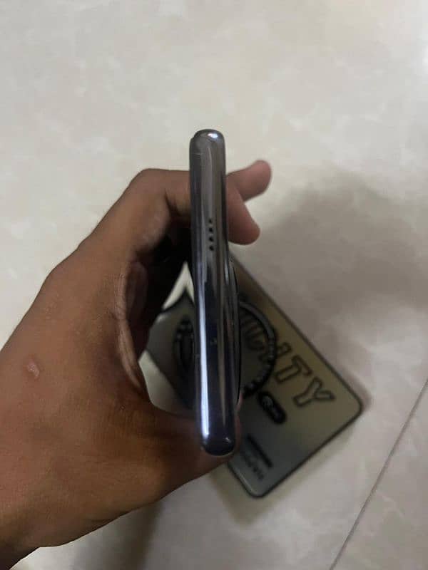 Techno Spark 20 pro+ 3