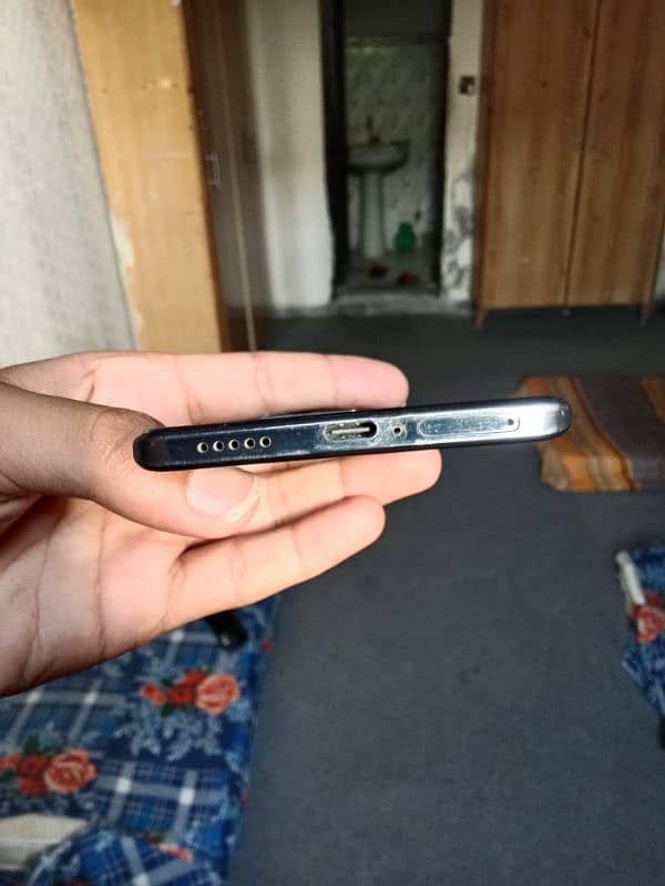 vivo V29 12/256 only serious buyer contact karain Baki door rahain 2