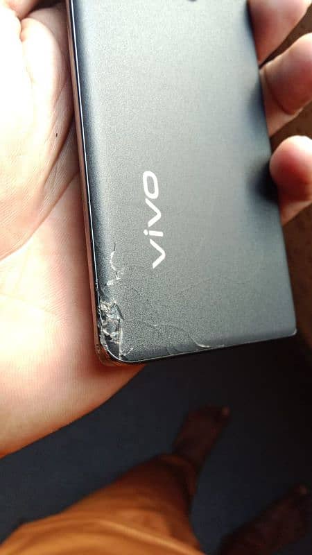vivo V29 12/256 only serious buyer contact karain Baki door rahain 8