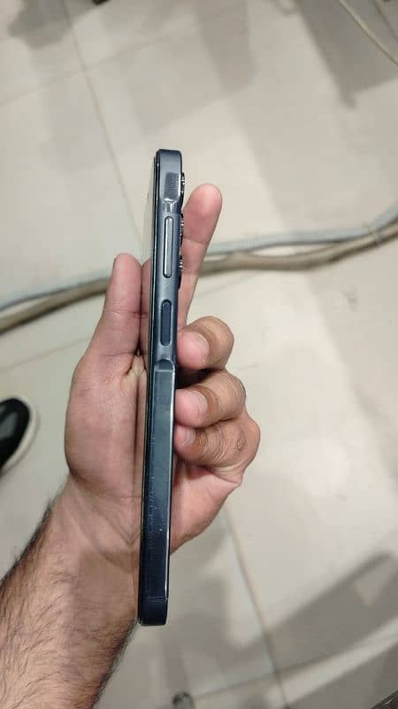 Sumsung A15 5G new condition 8/256 0
