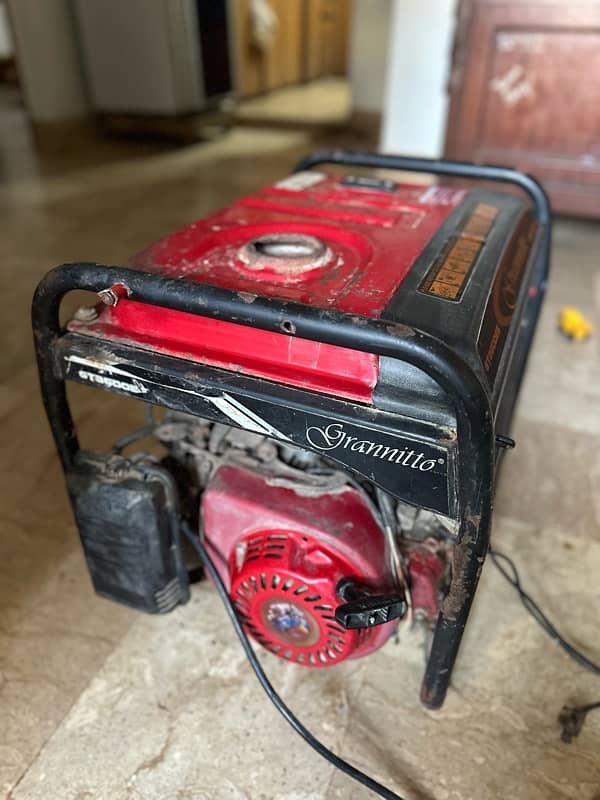 GRANNITO GENERATOR GT3700ES 2